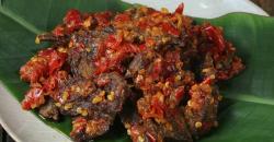 5 Makanan Khas Minang Terenak, Bumbu Berlimpah Menggugah Selera