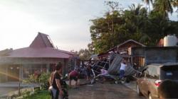Puting Beliung Terjang Gunungsitoli, Puluhan Rumah dan 1 Gereja Rusak