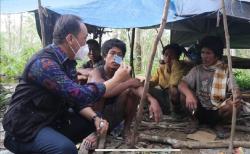 Dukcapil Terbitkan 3.180 Dokumen Kependudukan untuk Suku Anak Dalam Jambi