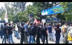 Soal Anggaran Corona, 2 Kelompok Massa Datangi Pemkab Lahat