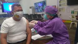 Cegah Kerumunan, Vaksinasi Pegawai Maskapai Bandara Husein Dilaksanakan 2 Hari<