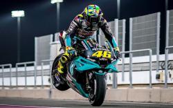 Terbongkar, Valentino Rossi Ternyata Pernah Hampir Gabung Suzuki