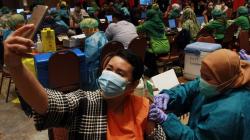 MUI Perbolehkan Vaksinasi Covid saat Berpuasa