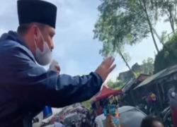 Video Wabup Tasikmalaya Marahi Warga saat Sidak di Pasar Kaget<