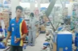 Video Anak di Kalbar Tewas Ditabrak Mobil saat Minimarket