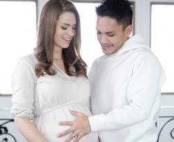 Randy Pangalila Bocorkan Jenis Kelamin Anak yang Sebentar Lagi Lahir   