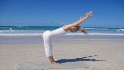 Perempuan Super Sibuk, Ayo Luangkan Waktu Peregangan dengan Yoga Asana