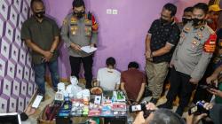 Polisi Gerebek Rumah Produksi Ekstasi di Tangerang