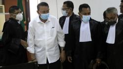 Divonis Tidak Bersalah, Mantan Wali Kota Kupang Bebas dari Tahanan