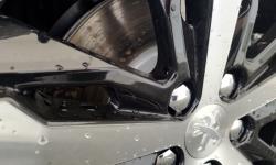 Setelah Perjalanan Jauh Mobil Jangan Langsung Dicuci, Roda Bisa Terkunci    