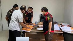 Dugaan Korupsi Jembatan Pangwa, Kajari Pidie Jaya dan Kajati Aceh Geledah Kantor BPBA