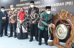 Resmikan Gedung Baru, Bupati: Perumda BPR Bank Kulonprogo Harus Tingkatkan PAD