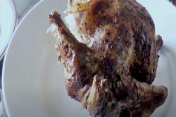 Mencicipi Ayam Guling Bumbu Pedas Tanah Kilap 