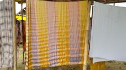 Peringati Hari Hutan Sedunia, Pelajar SMK di Pangandaran Pamerkan Kain Shibori