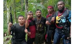 Diburu Polisi 25 Hari, Pelaku Pembunuhan Sadis Ditangkap Sembunyi dalam Hutan Rodi<