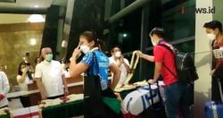 Video Rombongan Tim Bulu Tangkis Indonesia Tiba di Terminal III Bandara Soekarno Hatta