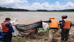 Jasad Pengendara Motor yang Terjun ke Sungai Citarum Ditemukan Sejauh 14 Kilometer<