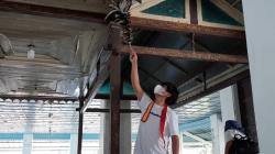  Rian D'Masiv Ikut Bersihkan Kompleks Keraton Solo 