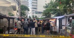 Video Kesaksian Saksi Mata Mayat Jatuh di Belakang Mal Ambassador