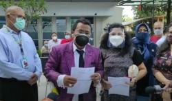 Video Hotman Paris Rencanakan Berlibur ke Bali setelah Selesai Vaksinasi