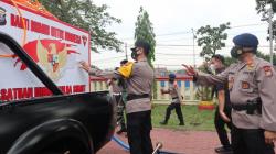 Antisipasi Karhutla, Brimob Polda Sumut Sulap Mobil Dinas Jadi Pemadam Api