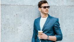 Punya Kelainan Aneh, Perempuan asal Cheshire Ini Pingsan saat Lihat Laki-Laki Gagah dan Tampan<