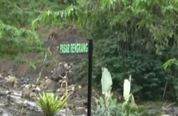 Berkunjung ke Pasar Rengrang, Pembeli Diwajibkan Tukarkan Uang dengan Koin Potongan Kayu