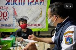 Anies Kagum dengan Bocah 14 Tahun Pelayan Warung Pecel Lele, Netizen: Sangat Menginspirasi