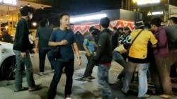 Rebutan Lahan Parkir, Kelompok Pemuda Baku Hantam di Depan Kafe Bandarlampung