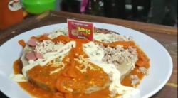 Unik dan Enak, Bakso Pizza Sambal Pedas di Boyolali 