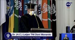 Dapat Gelar Honoris Causa IPB, Doni Monardo Komitmen Lestarikan Alam