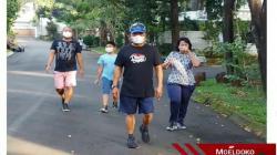 Moeldoko Olahraga Pagi, Warna Topi Bikin Salfok