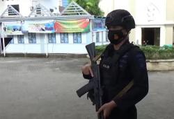 Video Gereja Katedral Makassar Masih Dijaga Ketat untuk Antisipasi Ancaman Bom Susulan