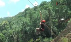 Serunya Berseluncur Flying Fox di Puncak Bukit Jatipohon Indah Grobogan