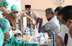 Sambut Kuliah Tatap Muka, Sebanyak 1.939 Dosen dan Karyawan UII Divaksin Covid-19<