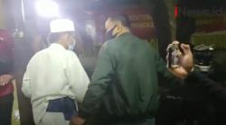 Video Orang Tua Terduga Teroris ZA Tiba di RS Polri Kramat Jati