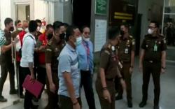Kejati Sumsel Tahan 4 Tersangka Korupsi Pembangunan Masjid Sriwijaya<