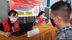 Sempat Dihentikan, Penggunaan Vaksin AstraZeneca di Sulut Kembali Dilanjutkan