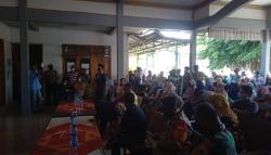 Warga Terdampak Kebakaran Kilang Balongan Tagih Kompensasi Rp20 Juta per Orang<