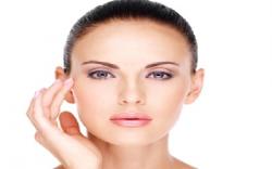 Ingin Punya Wajah Sehat dan Glowing? Simak Tips Jitu Memilih Serum yang Tepat