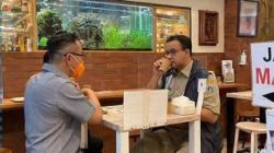 Cerita Anies Nikmati Jamu di Salemba Jakpus