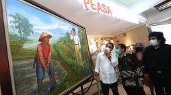 Melihat Lukisan Bung Karno dan Marhaen di Untag Surabaya