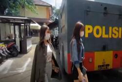 Video Polisi Tangkap Pelaku Filler Payudara