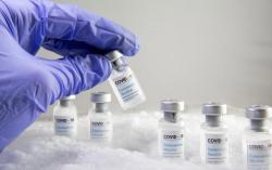 Kurangi Efek Samping, Konsumsi Makanan Ini Sebelum dan Sesudah Vaksinasi Covid-19