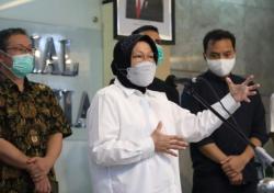 Mensos Risma Sebut Cuaca Buruk Jadi Kendala Distribusi Bantuan Bencana di NTT