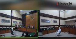 Pakai Syal Palestina, Habib Rizieq Ditegur Hakim
