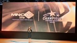 MNC Life Berikan Penghargaan kepada Agen Terbaik