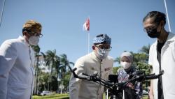 Gubernur Ridwan Kamil Dorong Peneliti dan Mahasiswa Riset Kendaraan Listrik<