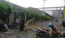 KPK Datangi Rumah Mantan Bupati Gresik Sambari, Diduga terkait Dugaan Korupsi PDAM 