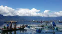 Bupati Agam Sebut Banyak Keramba Jaring Apung di Danau Maninjau Tanpa Pemilik